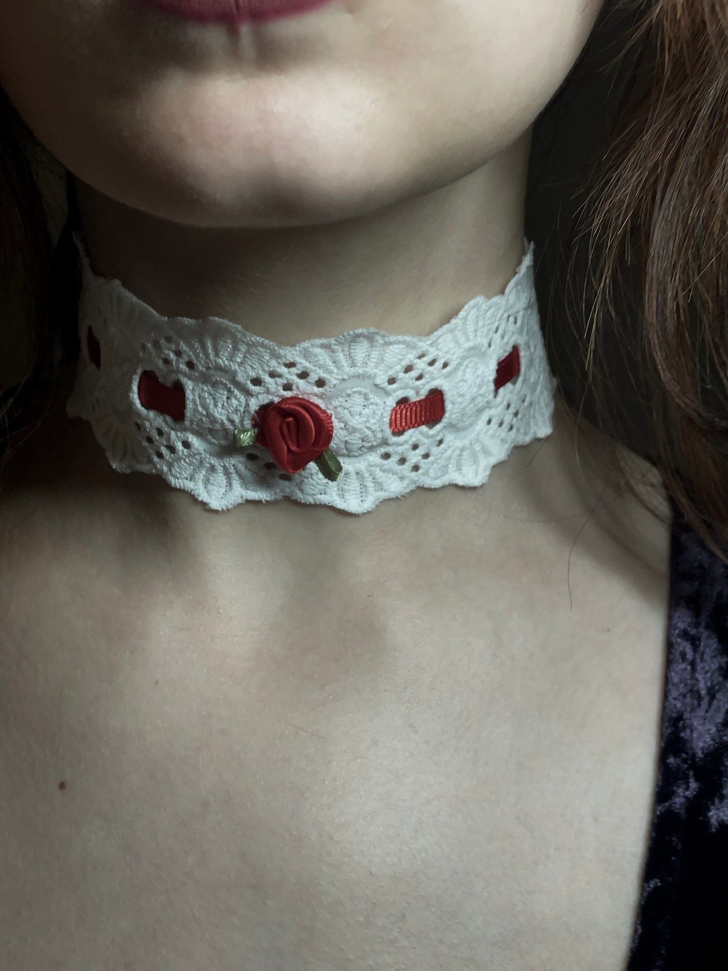 Bloody Rose Choker
