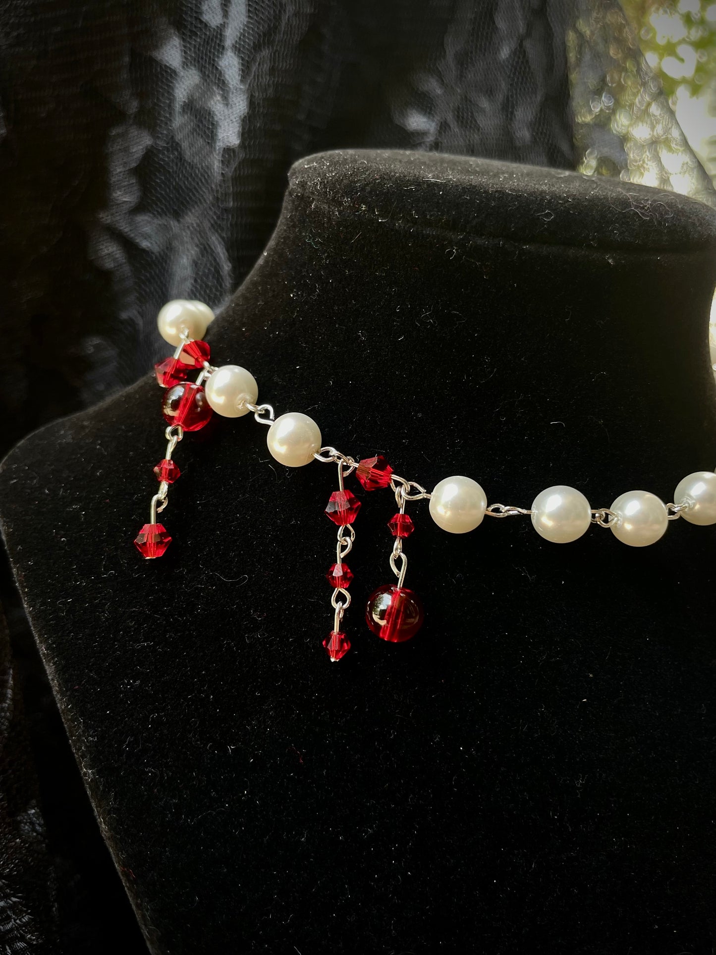 Bloodsucker Choker